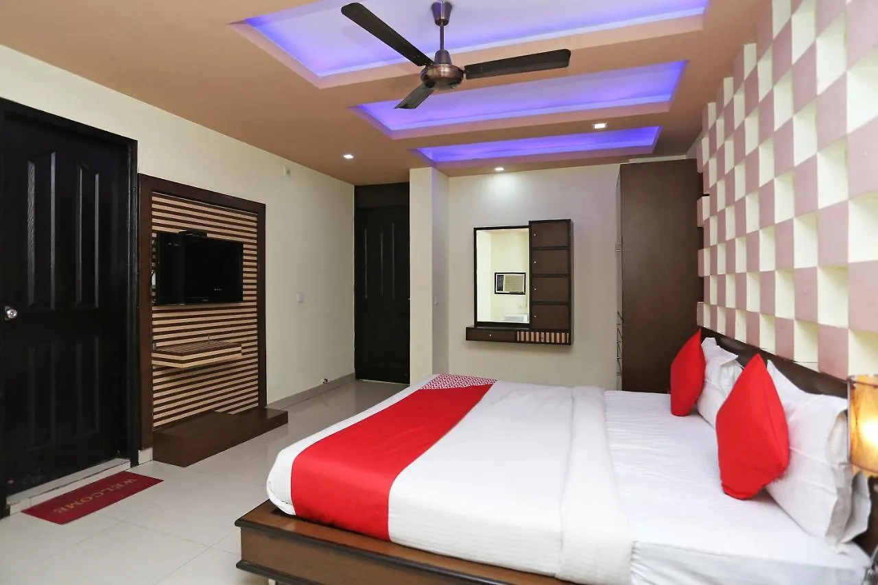 Oyo 16688 Hotel Gurgaon India